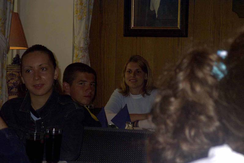 06015mittagessen.jpg  (658,8 kB)