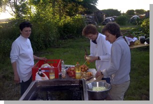 09004grillfest.jpg  (183 kB)